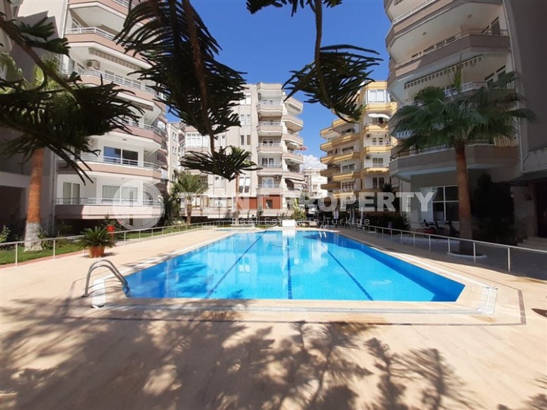 Comfortable apartment with modern design 30 meters from the sea, in the center of Mahmutlar-id-8110-photo-16