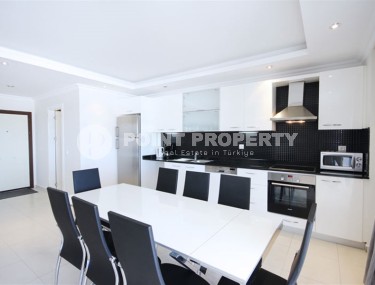 Panoramic two-level apartment overlooking the city and the sea, on the 7th floor with an attic 600 meters from the sea-id-8111-photo-5