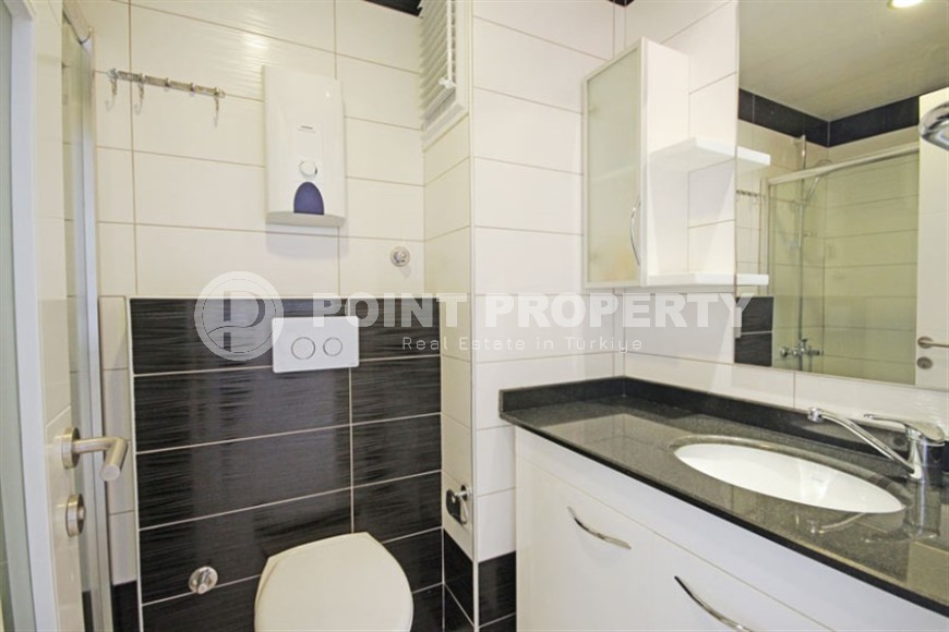 Panoramic two-level apartment overlooking the city and the sea, on the 7th floor with an attic 600 meters from the sea-id-8111-photo-12