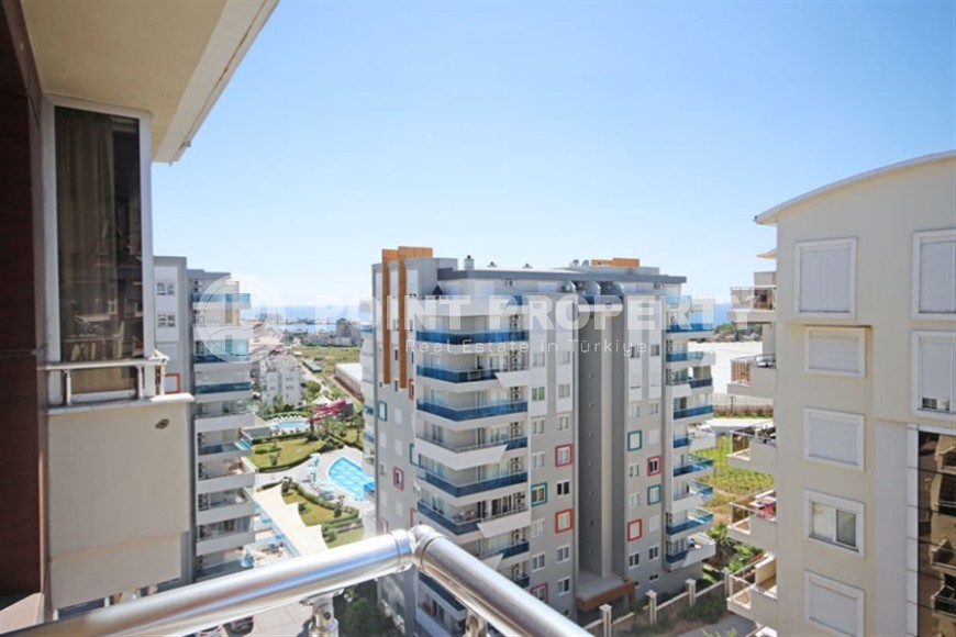 Panoramic two-level apartment overlooking the city and the sea, on the 7th floor with an attic 600 meters from the sea-id-8111-photo-16