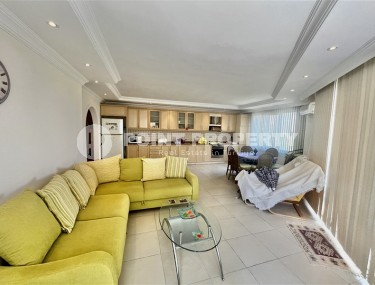 Доступная по цене квартира в 250 метрах от моря, в центре спокойного района Аланьи - Тосмур-id-8112-фото-2