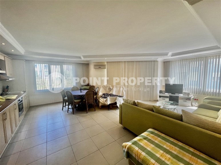 Доступная по цене квартира в 250 метрах от моря, в центре спокойного района Аланьи - Тосмур-id-8112-фото-3