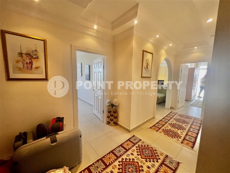 Доступная по цене квартира в 250 метрах от моря, в центре спокойного района Аланьи - Тосмур-id-8112-фото-7