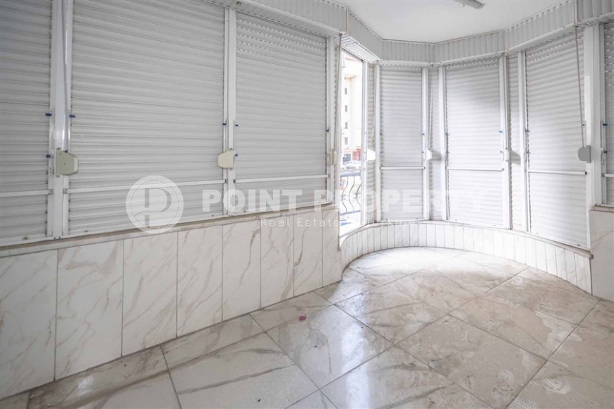 Просторная квартира с тремя спальнями  для большой семьи. Выгодная цена.-id-8114-фото-12