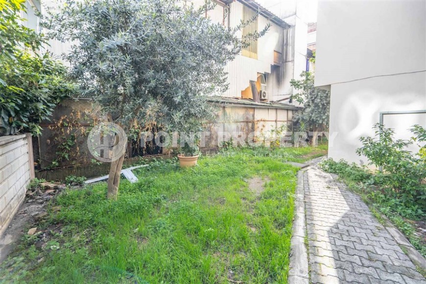 Просторная квартира с тремя спальнями  для большой семьи. Выгодная цена.-id-8114-фото-14