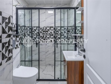 New apartment with modern design 750 meters from the sea, in the center of Mahmutlar-id-8125-photo-4