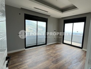 Продается отдельно стоящая вилла с лифтом и бассейном в престижном районе Бекташ, Алания.-id-8126-фото-5