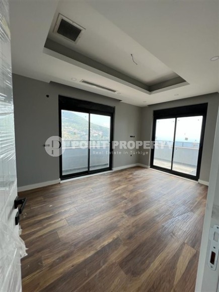 Продается отдельно стоящая вилла с лифтом и бассейном в престижном районе Бекташ, Алания.-id-8126-фото-5