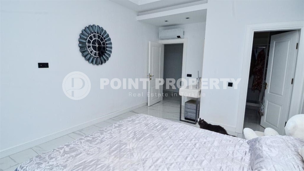 Продается роскошная вилла-дуплекс с собственным бассейном.-id-8128-фото-10