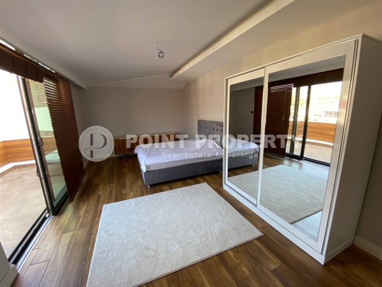 Современный пентхаус в районе Кестель в новом комплексе отельного типа-id-8133-фото-8