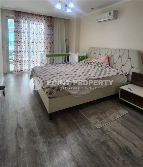 Квартира с современным дизайном, мебелью и бытовой техникой в 50 метрах от моря-id-8135-фото-4