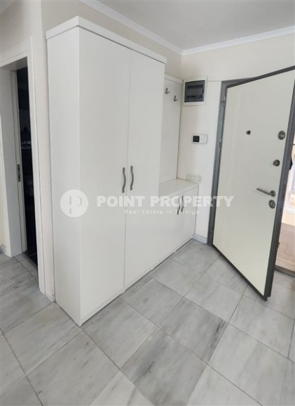 Квартира с современным дизайном, мебелью и бытовой техникой в 50 метрах от моря-id-8135-фото-5