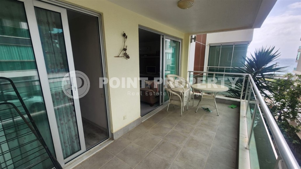 Квартира с современным дизайном, мебелью и бытовой техникой в 50 метрах от моря-id-8135-фото-8