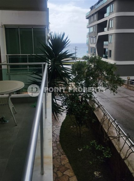 Квартира с современным дизайном, мебелью и бытовой техникой в 50 метрах от моря-id-8135-фото-9