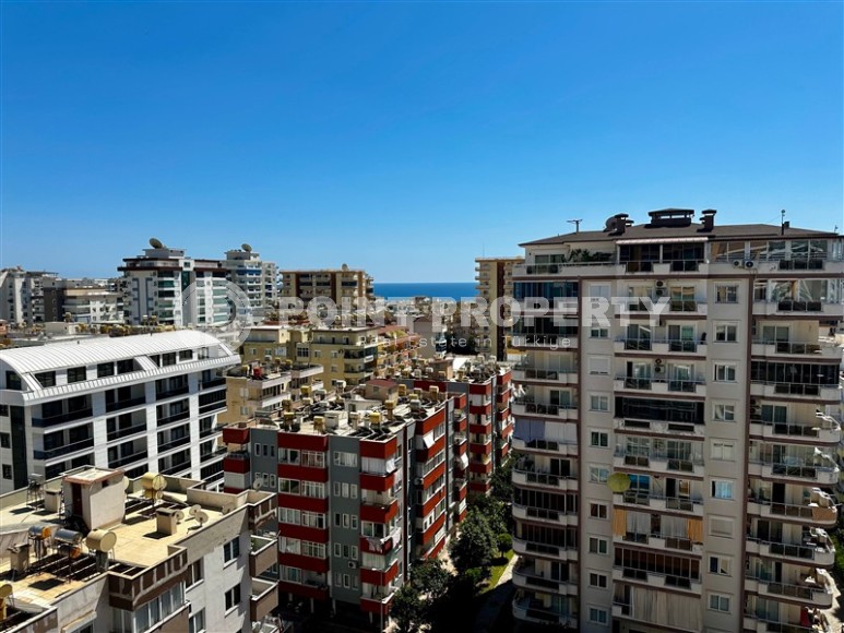 Compact studio with a total area of 30 m2, on the 10th floor in a residential complex built in 2014-id-8136-photo-6