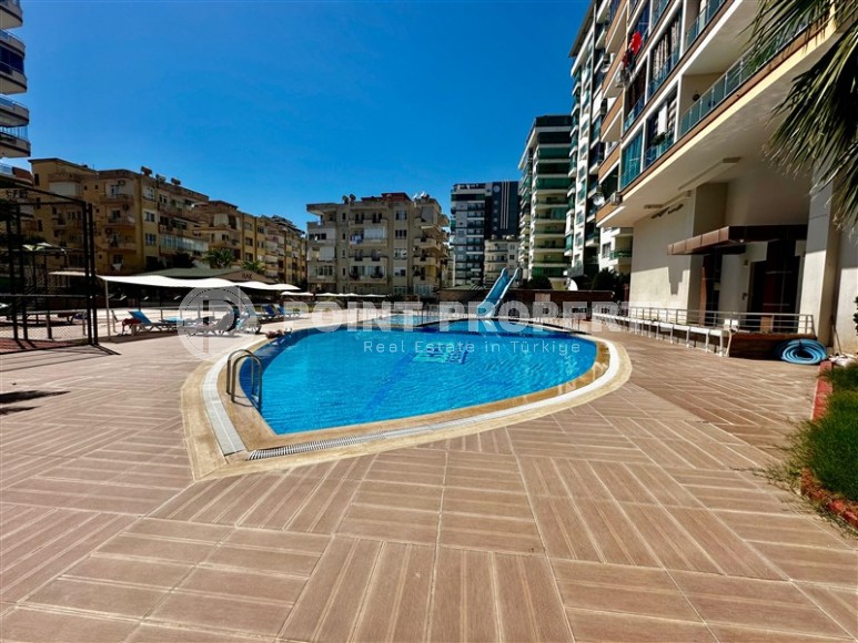 Compact studio with a total area of 30 m2, on the 10th floor in a residential complex built in 2014-id-8136-photo-8