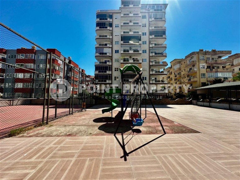 Compact studio with a total area of 30 m2, on the 10th floor in a residential complex built in 2014-id-8136-photo-15