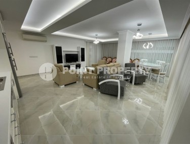 Панорамный пентхаус 3+1 на первой береговой линии в центре района Оба-id-8142-фото-2