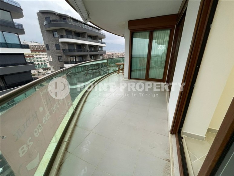 Панорамный пентхаус 3+1 на первой береговой линии в центре района Оба-id-8142-фото-12