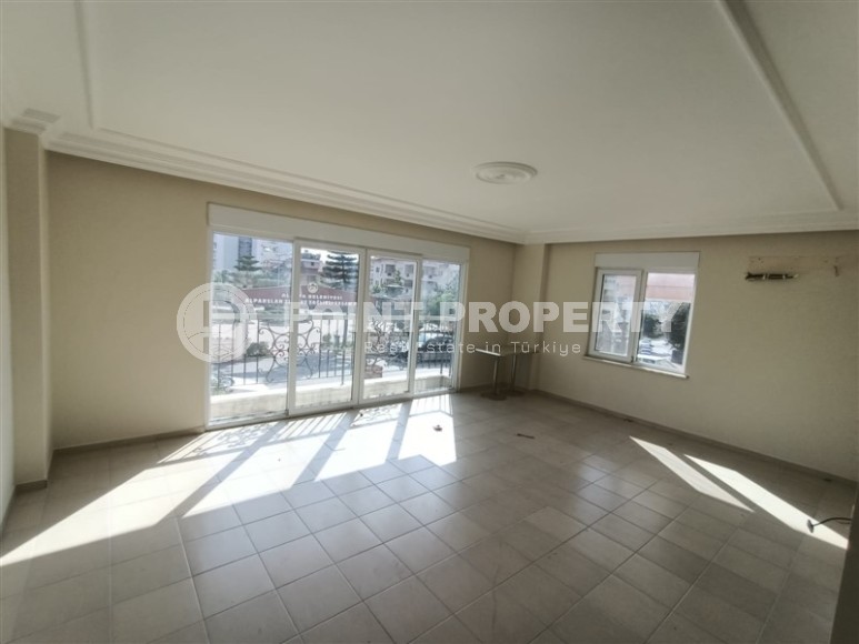 Просторная квартира в районе Джикжили, Алания.-id-8147-фото-3