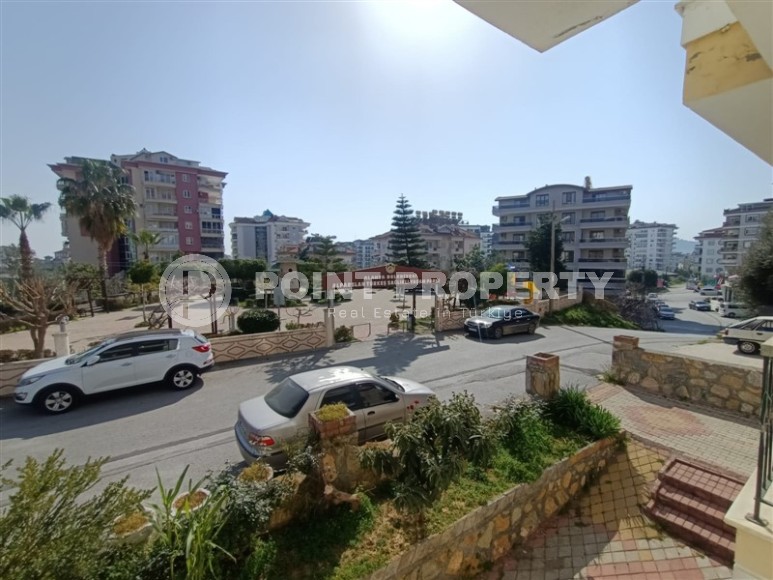 Просторная квартира в районе Джикжили, Алания.-id-8147-фото-12