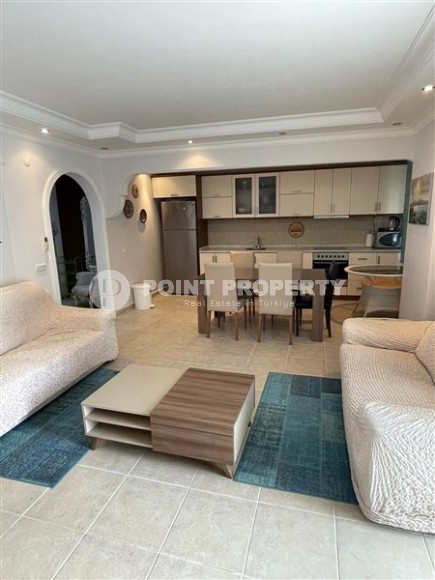 Просторная квартира 3+1 с видом на горы на 6-м этаже в центре района Махмутлар-id-8155-photo-4