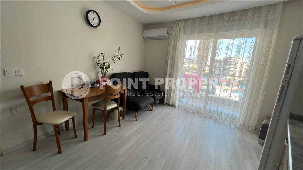 Cozy 1+1 apartment in a modern residential complex on the 6th floor in Mahmutlar-id-8163-photo-4