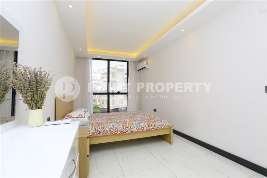 Cozy 1+1 apartment in a modern building on the 2nd floor, in the center of Alanya-id-8165-photo-6