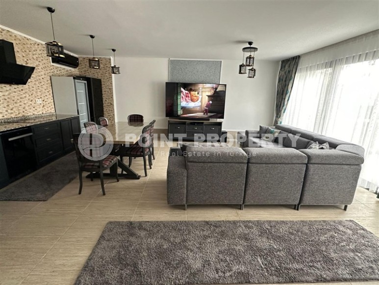 Роскошная двухэтажная вилла площадью 155 кв.м в районе Каргыджак-id-8167-фото-2