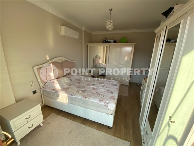 Furnished four-room apartment, 165m², in a new comfortable complex in Oba, Alanya-id-1639-photo-9