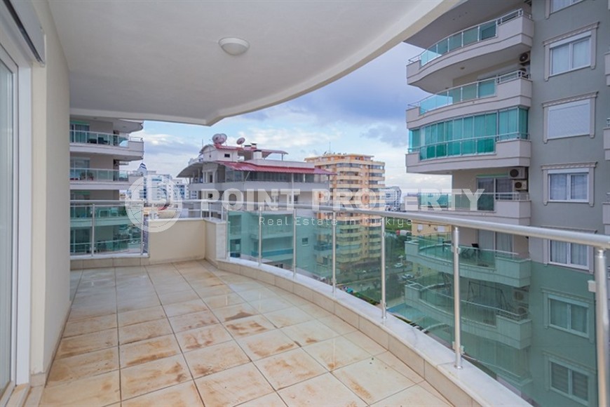 Spacious apartment in Mahmutlar with two bedrooms-id-8173-photo-20