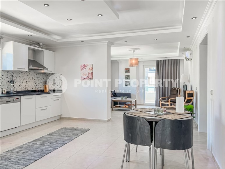 Квартира в Махмутларе для большой семьи в комплексе с бассейном-id-8174-фото-4