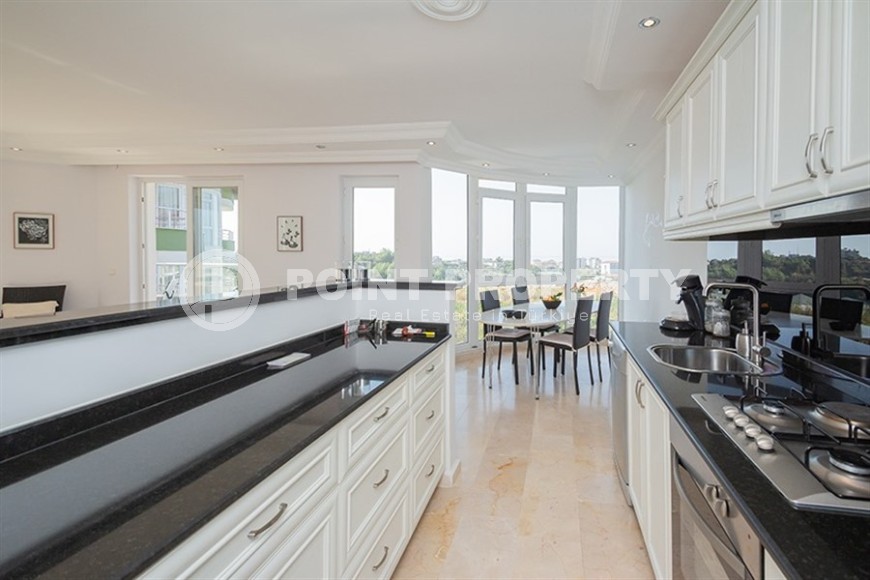 Penthouse for a large family with gorgeous views of the sea and mountains-id-8175-photo-5