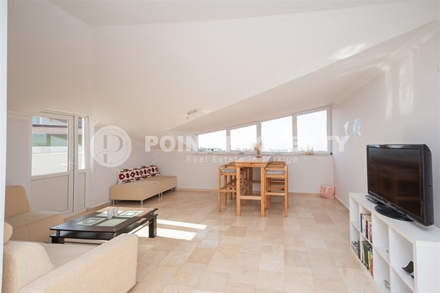 Penthouse for a large family with gorgeous views of the sea and mountains-id-8175-photo-8