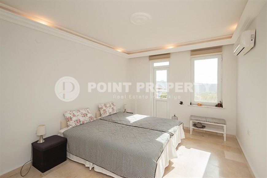 Penthouse for a large family with gorgeous views of the sea and mountains-id-8175-photo-10