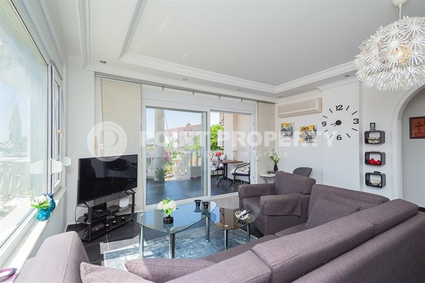 Роскошная квартира 2+1 с собственным садом и видом на море в Конаклы-id-8177-фото-2