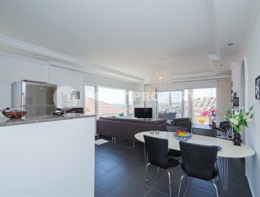 Роскошная квартира 2+1 с собственным садом и видом на море в Конаклы-id-8177-фото-5