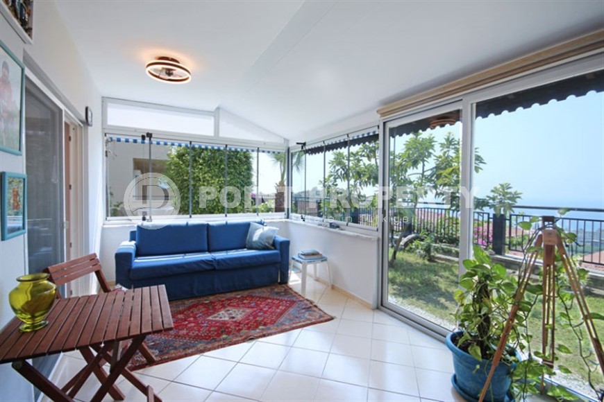 Luxury apartment with private access to the garden and sea views in the picturesque area of Alanya - Kargicak-id-8178-photo-10