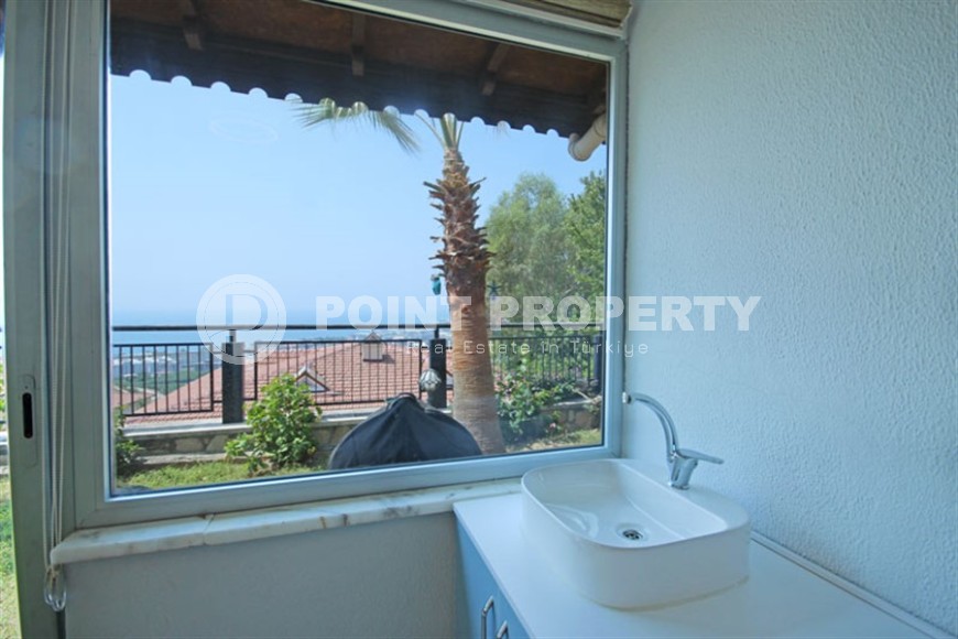 Luxury apartment with private access to the garden and sea views in the picturesque area of Alanya - Kargicak-id-8178-photo-12