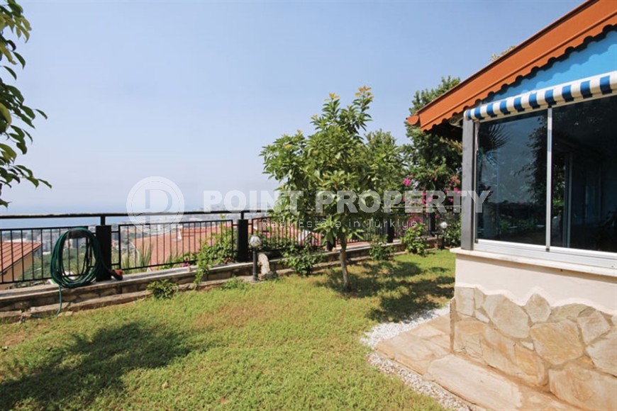 Luxury apartment with private access to the garden and sea views in the picturesque area of Alanya - Kargicak-id-8178-photo-16