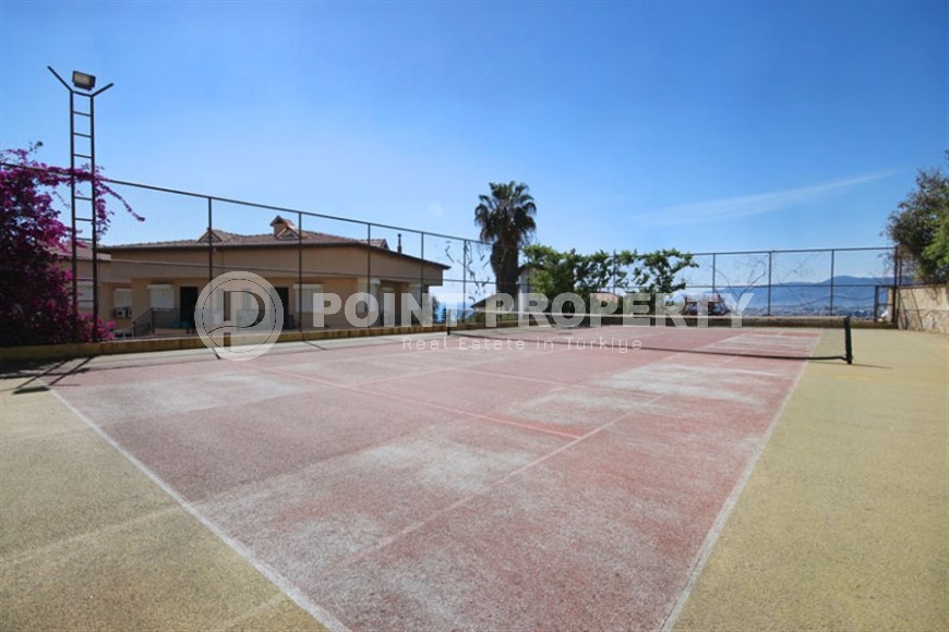 Luxury apartment with private access to the garden and sea views in the picturesque area of Alanya - Kargicak-id-8178-photo-21