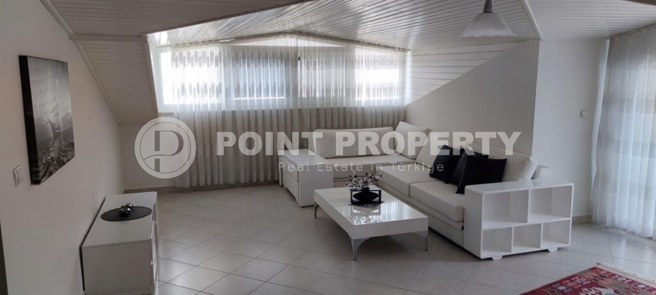 Прекрасный пентхаус с видом на горы в районе Джикджилли-id-8179-фото-3