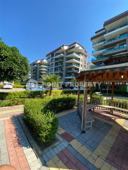 Furnished four-room apartment, 165m², in a new comfortable complex in Oba, Alanya-id-1639-photo-25