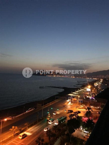 Пентхаус с тремя спальнями, 230м², с видом на Аланийскую крепость в центре района Тосмур, Алания-id-1640-фото-2