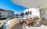 Luxurious garden duplex overlooking the Mediterranean Sea.-id-8181-photo-14