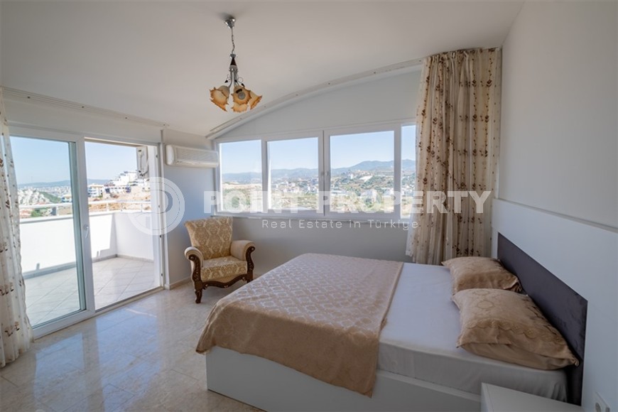 Двухуровневая квартира в Конаклы с потрясающим панорамным видом-id-8184-фото-11