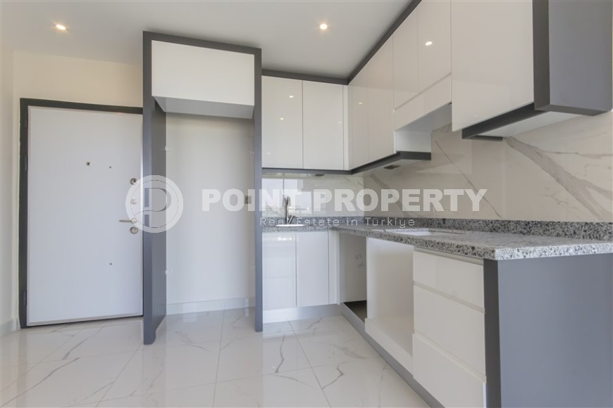 Spacious apartment with beautiful views in Avsallar-id-8190-photo-6