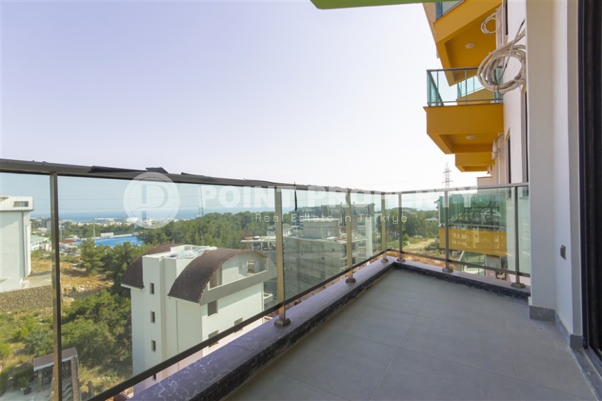 Spacious apartment with beautiful views in Avsallar-id-8190-photo-10