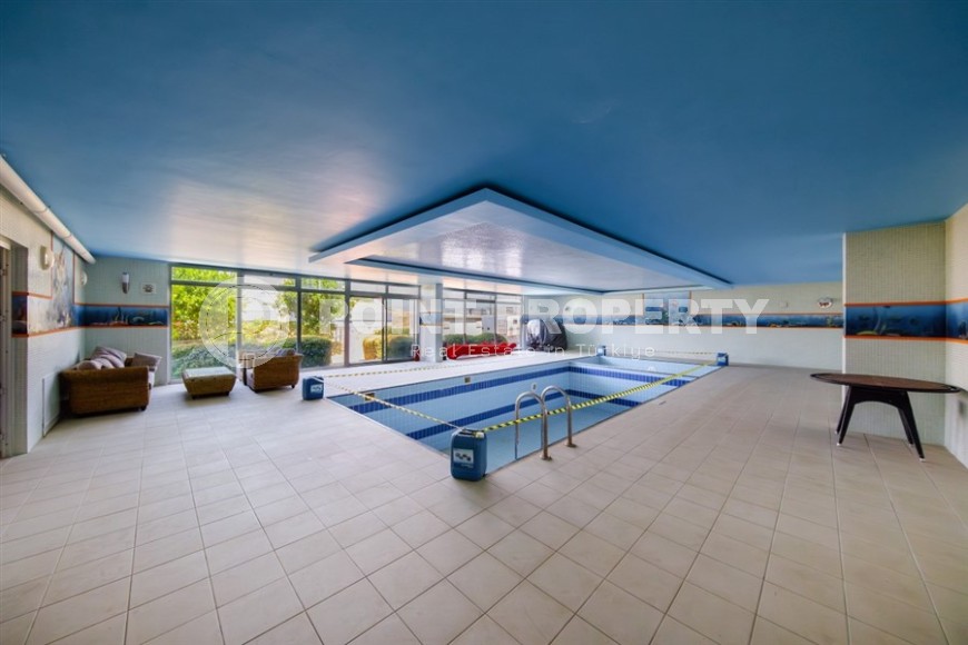 Двухуровневые апартаменты с видом на море и горы.-id-8191-фото-25