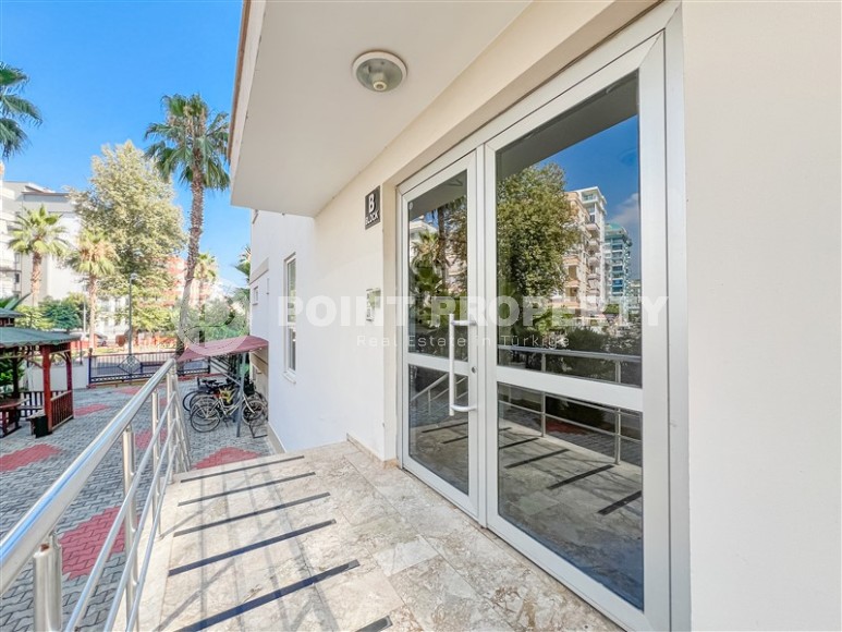 Inexpensive apartments in Mahmutlar 250 meters from the sea-id-8192-photo-12